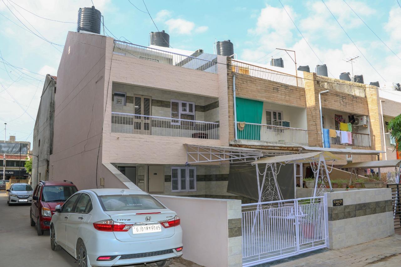 Maruti Row House