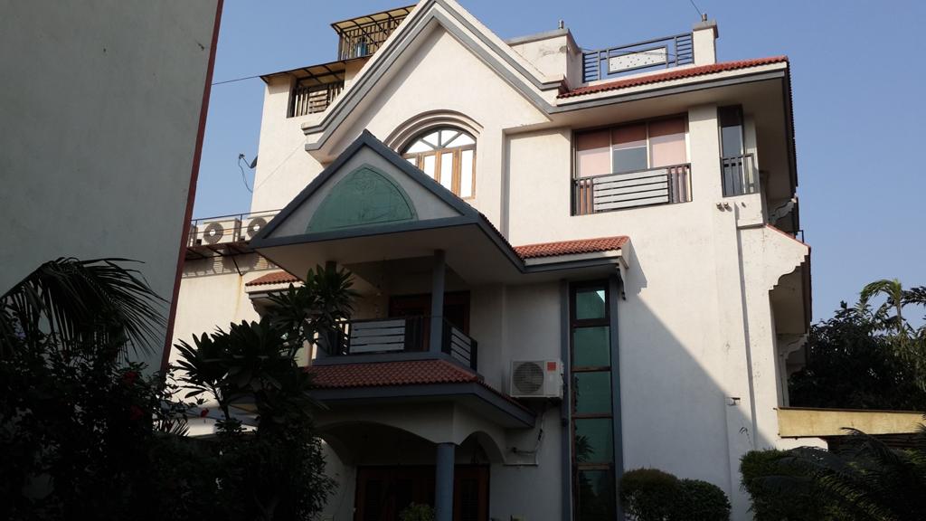 Narayan Kutir